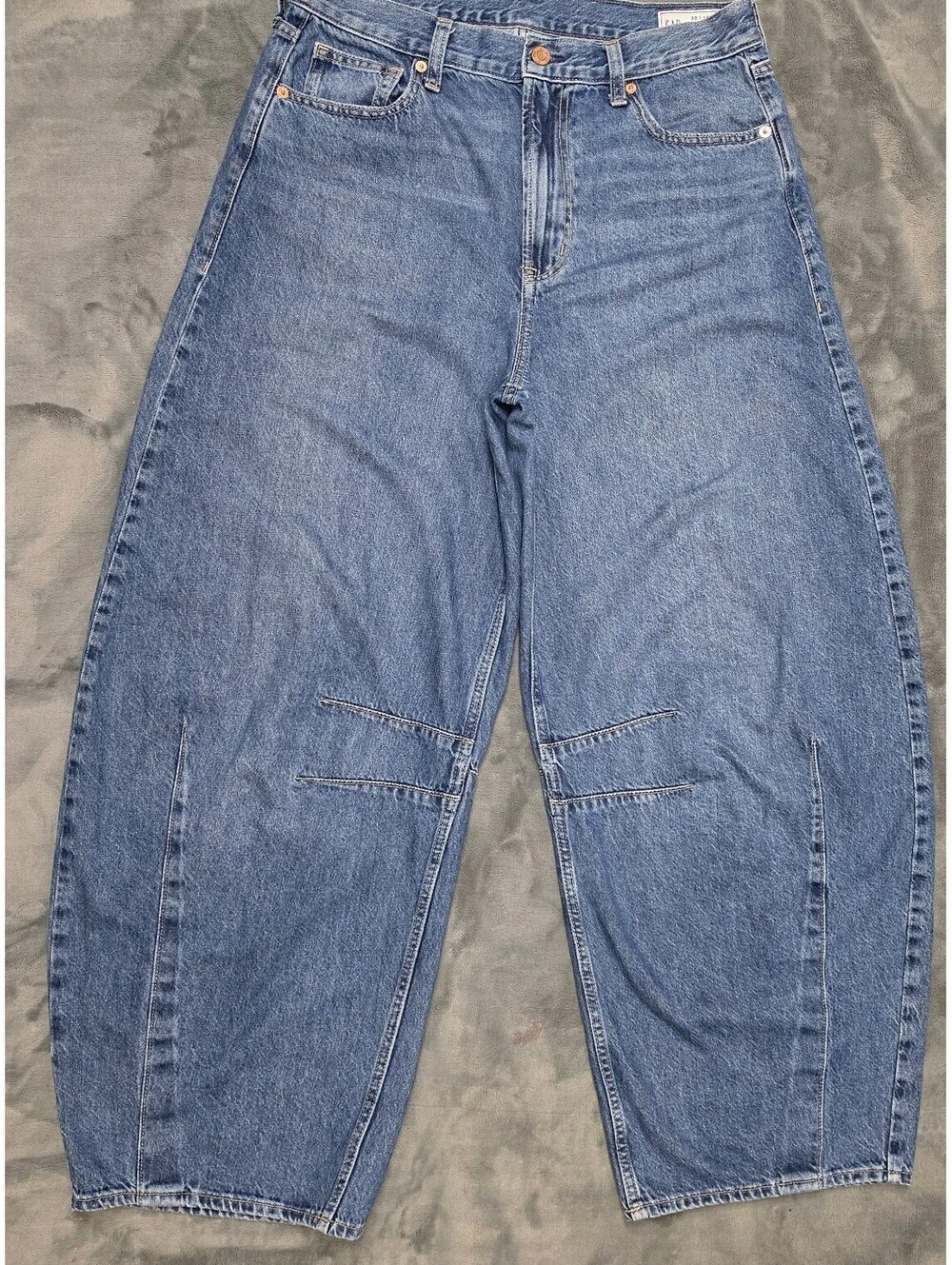 Gap Barrel Jeans 30 Medium Blue Relaxed Wide Leg 31 Inseam